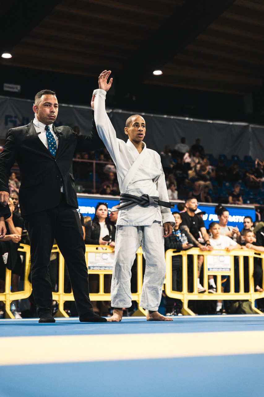 IbjjfRomaKids2025 Atom Jiu Jitsu kids team on the podium at the 2025 IBJJF European Championship in Rome
